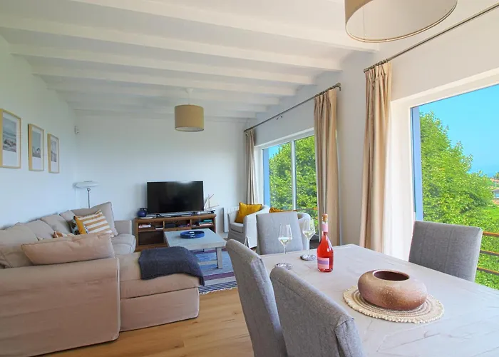 Marina House Tatil Evi Pechón